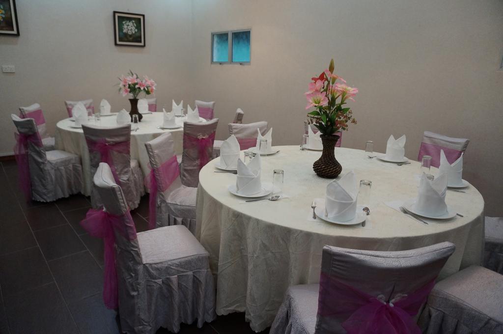 Jeruton Hotel Kampong Jerudong Extérieur photo
